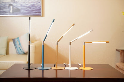 Minimalist desk lamp - Black - 200 lumens